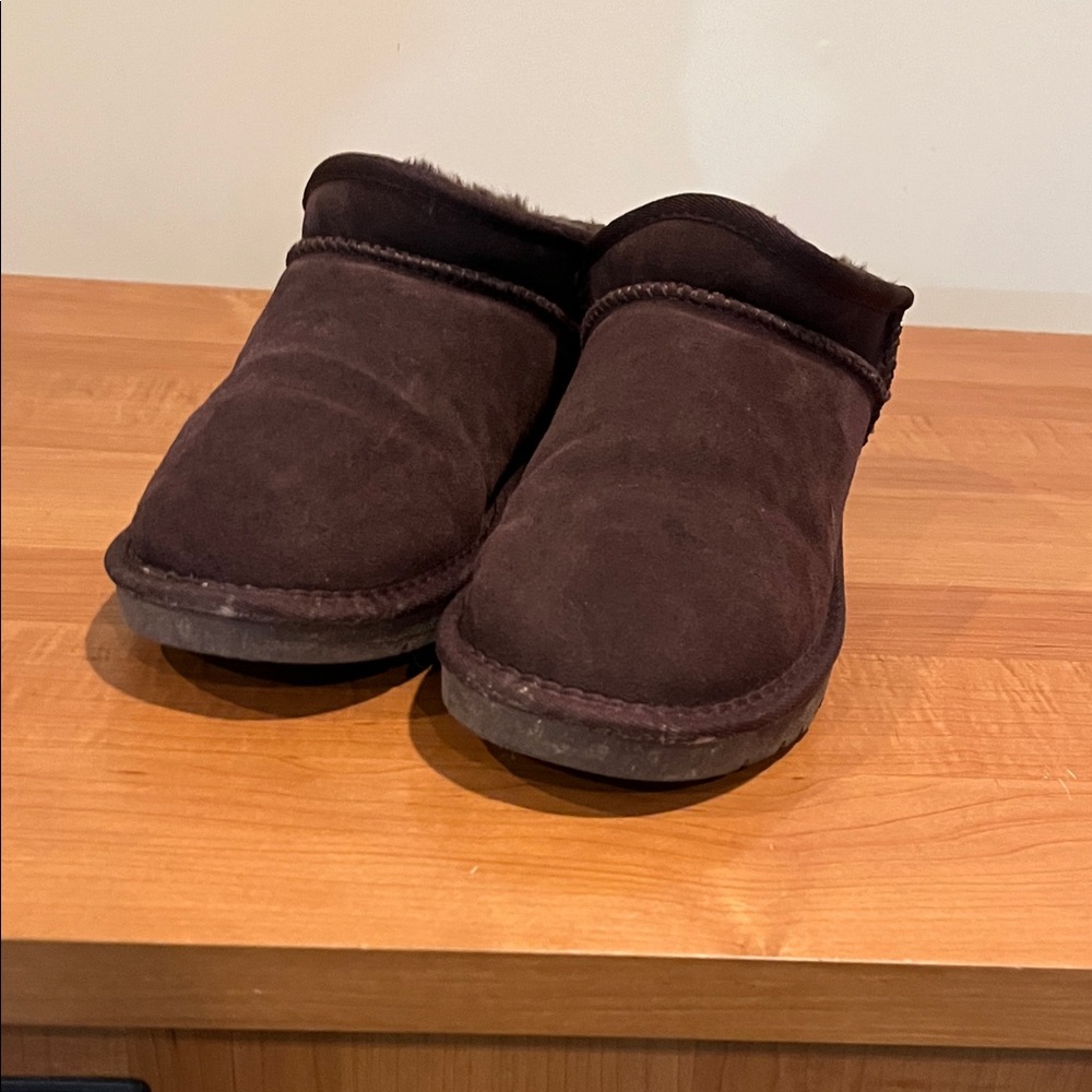 Winter booties size 11.5 made by Kozey